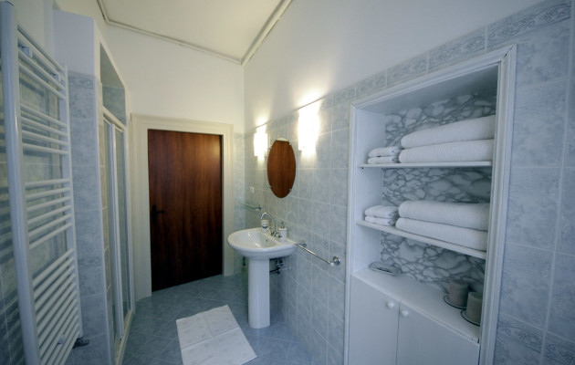 17 - Bagno azzurro